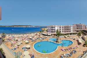 Toddler Friendly Holidays Ibiza - Playa Bella