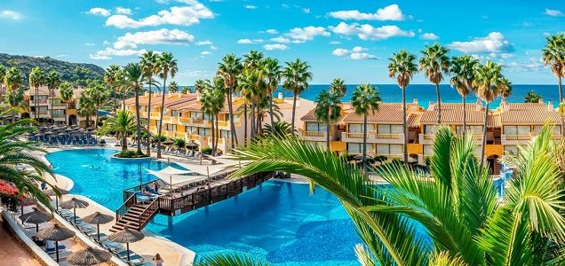 8 Wonderful Baby and Toddler Friendly Hotels in Menorca