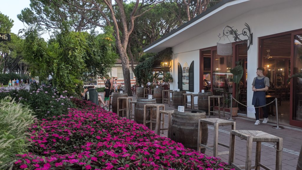 Union lido restaurants